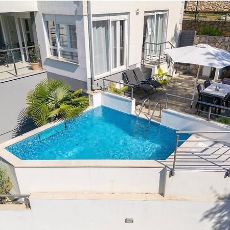 Apartment Sasso Bianco With The Private Pool نجيفيش المظهر الخارجي الصورة
