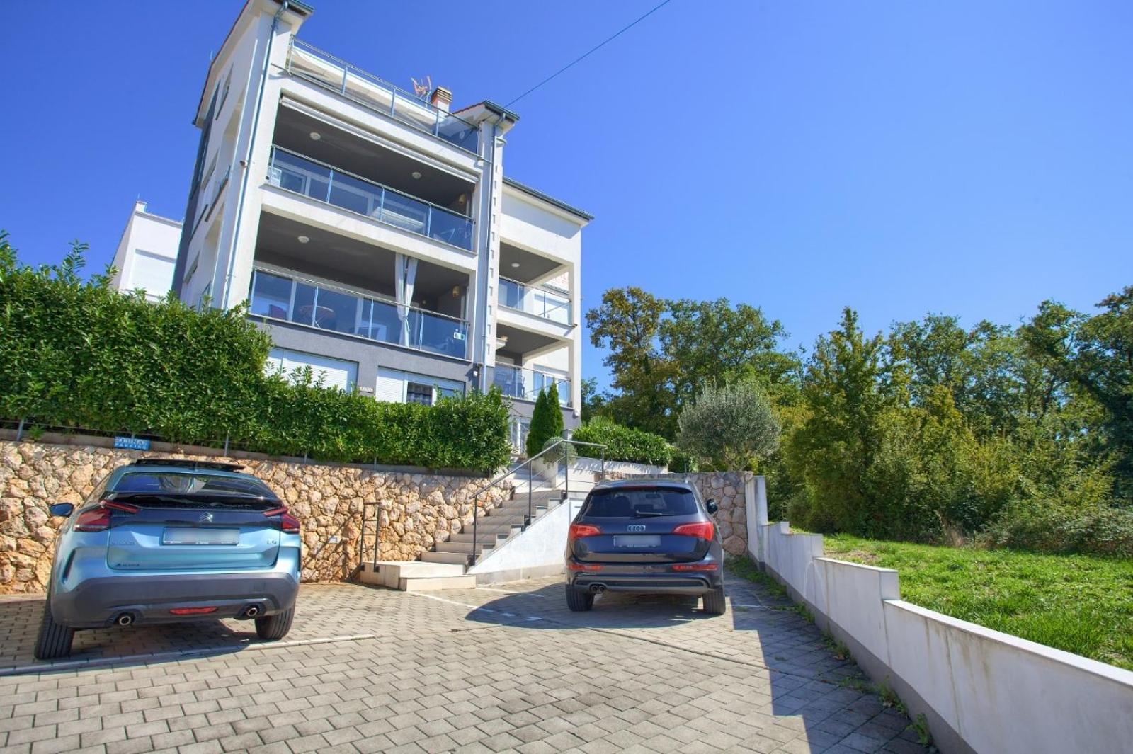 Apartment Sasso Bianco With The Private Pool نجيفيش المظهر الخارجي الصورة